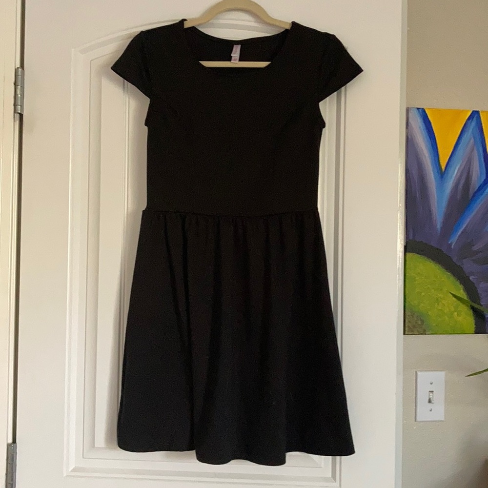 Casual black dress